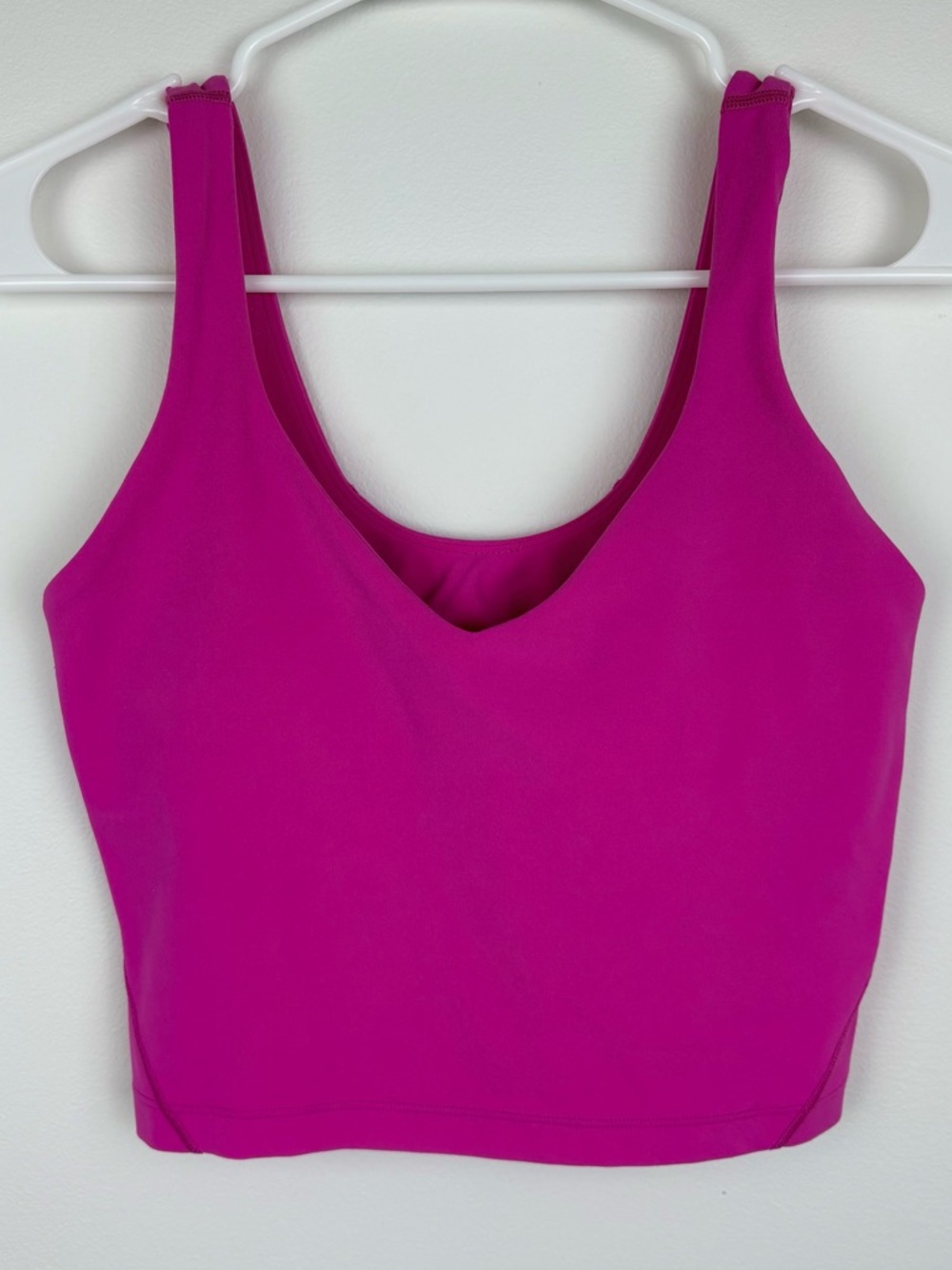 Lululemon Align Tank in Sonic Pink Size 6 in EUC barbiecore built in bra Nulu - Picture 2 of 6